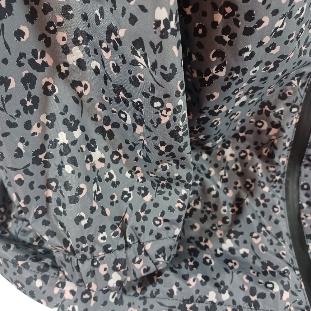 Crane Raincoat Stylish Gray and Pink Waterproof Like New - Picture 4 of 7